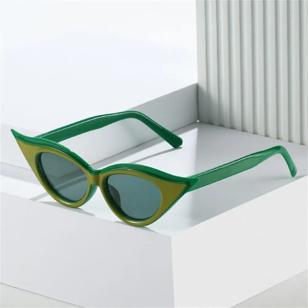 Персонални очила Хип-хоп Модел, показывающаяся на модния подиум, Слънчеви очила за момичета с кошачьим око 0